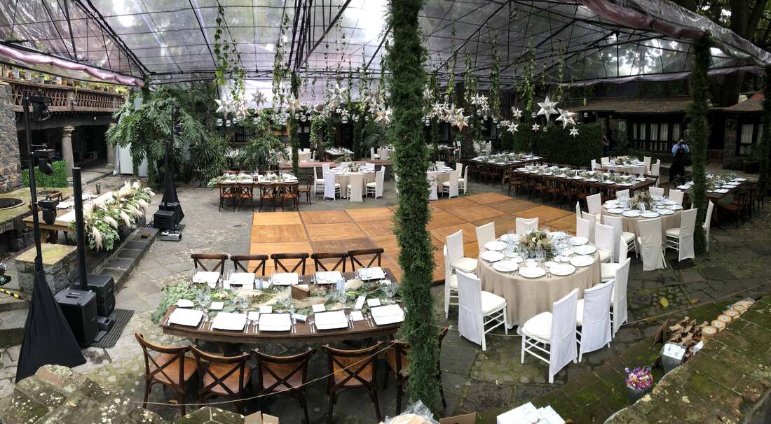 Casa del Indio Fernandez es un lugar perfecto para bodas, eventos y banquetes en Coyoacán CDMX, Patio y jardín para bodas mexicanas